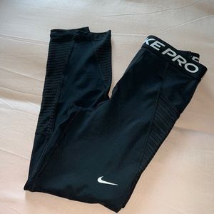 Nike leggings